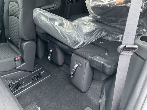 New 2026 Nissan Pathfinder SV image 28