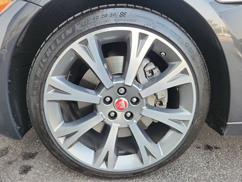Certified 2016 Jaguar XJ L Portfolio AWD/4WD image 21