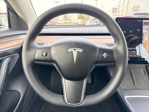 Used 2022 Tesla Model 3 Long Range image 20