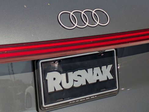Used 2025 Audi Q5 Premium w/ Convenience Package AWD/4WD image 19