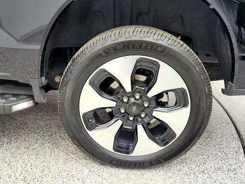 Used 2023 Ford F150 Lightning Platinum image 9