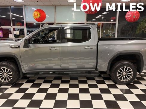 Used 2020 GMC Sierra 1500 AT4 w/ AT4 Premium Package image 5