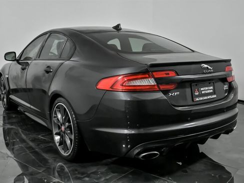 Used 2015 Jaguar XF Portfolio image 8