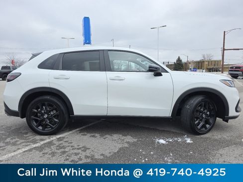 Certified 2023 Honda HR-V Sport image 15