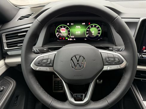 New 2026 Volkswagen Atlas Cross Sport SEL Premium R-Line image 18