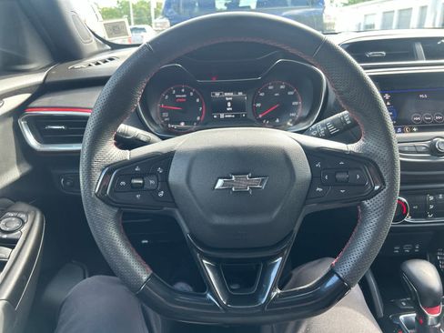 Used 2023 Chevrolet TrailBlazer RS image 10