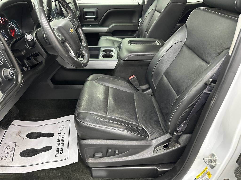 Used 2016 Chevrolet Silverado 1500 LTZ Z71 w/ LTZ Plus Package AWD/4WD image 9