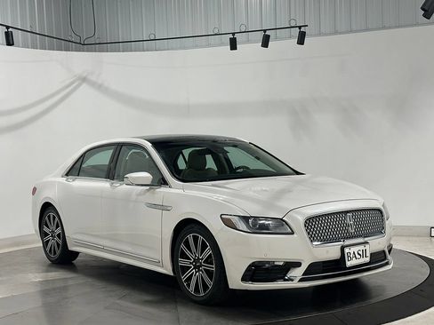 Used 2018 Lincoln Continental Reserve w/ Continental Climate Package AWD/4WD image 41