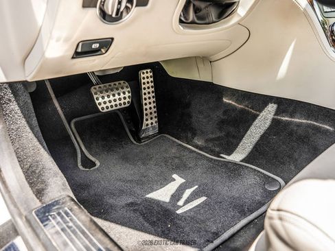 Used 2017 Mercedes-Benz SL 550 image 42
