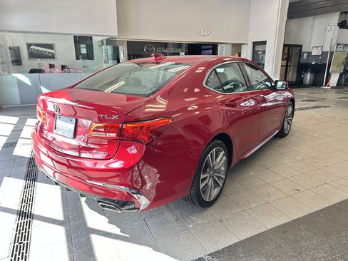 Used 2019 Acura TLX V6 SH-AWD w/ Technology Pkg image 9