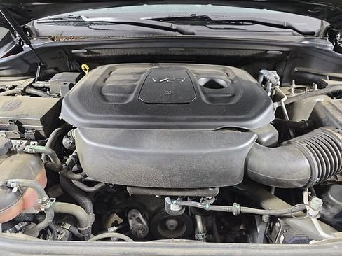Used 2021 Jeep Grand Cherokee Laredo X AWD/4WD image 35