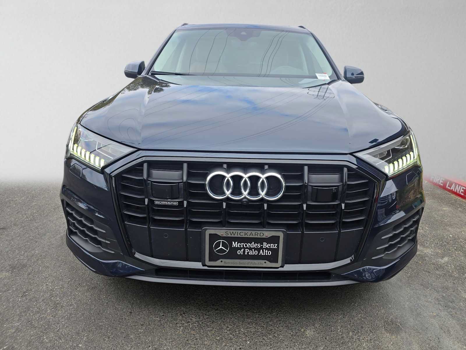 Used 2023 Audi Q7 2.0T Premium Plus w/ Premium Plus Package AWD/4WD image 8