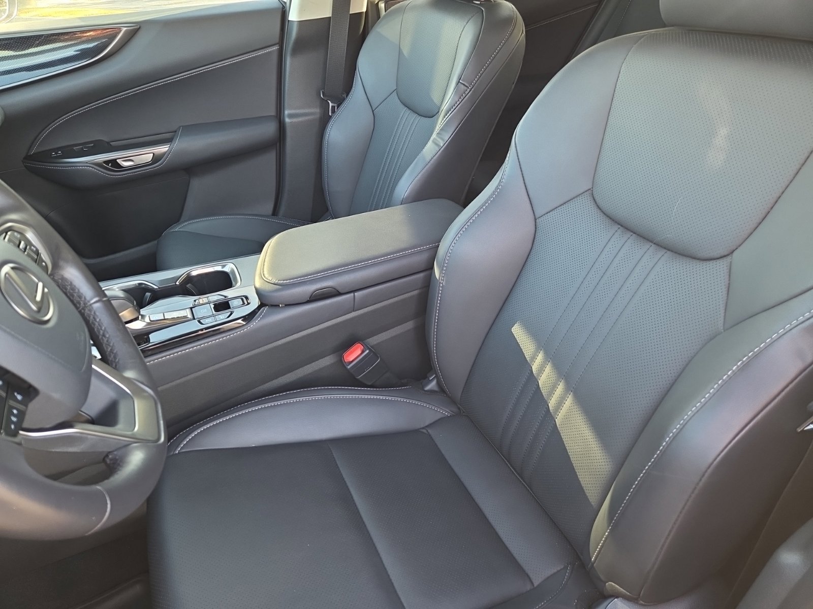 Used 2025 Lexus NX 350 AWD w/ Accessory Package (2T) image 19