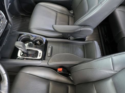 Used 2019 Honda Ridgeline RTL-E image 41
