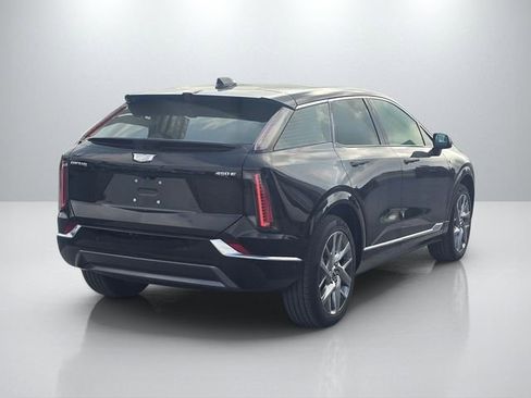 New 2026 Cadillac Optiq Luxury 1 RWD image 5