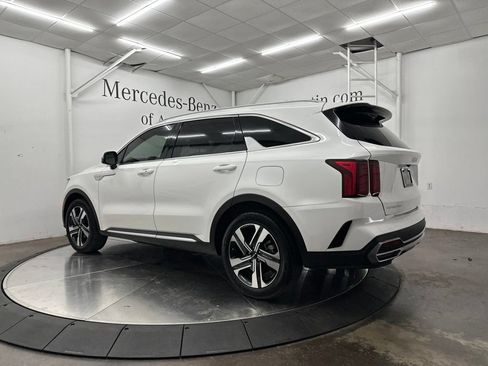 Used 2023 Kia Sorento EX AWD/4WD image 5