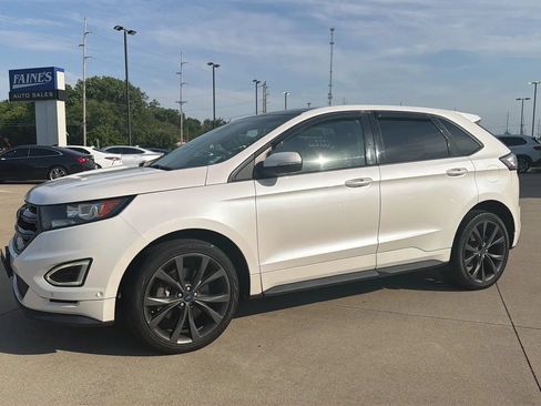 Used 2015 Ford Edge Sport w/ Equipment Group 401A AWD/4WD image 8