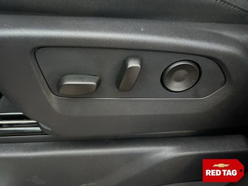 New 2026 Chevrolet Silverado 1500 LT Trail Boss w/ Convenience Package II image 4