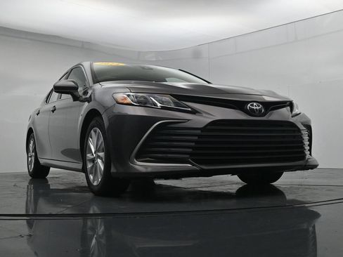 Used 2024 Toyota Camry LE FWD image 29