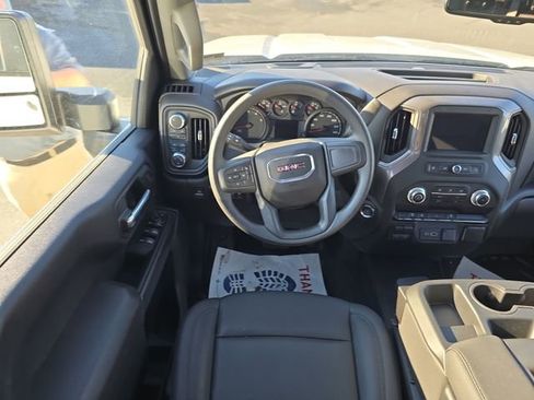 New 2026 GMC Sierra 3500 Pro w/ Convenience Package image 12