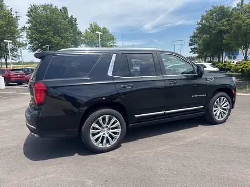 Used 2022 GMC Yukon Denali AWD/4WD image 10