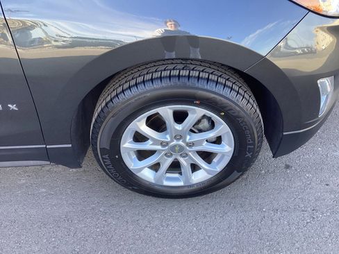 Used 2019 Chevrolet Equinox LT image 16