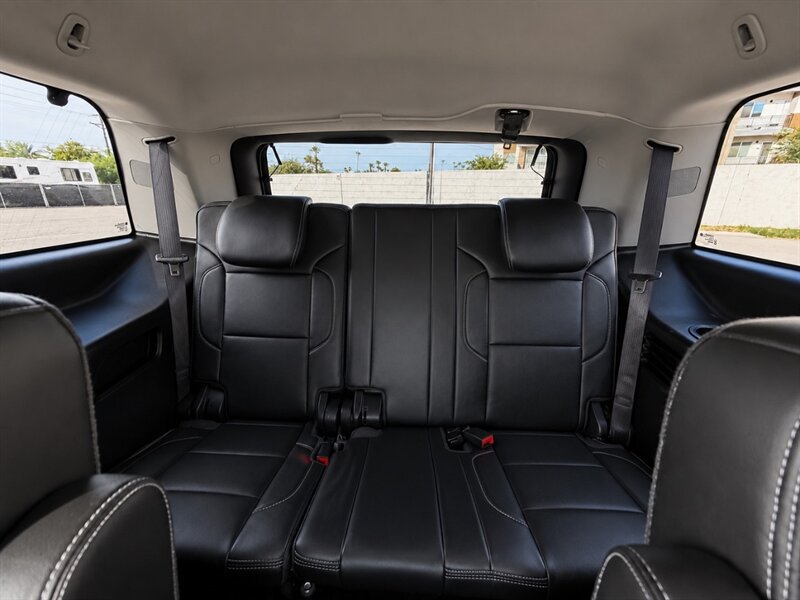 Used 2018 GMC Yukon Denali w/ Open Road Package AWD/4WD image 31