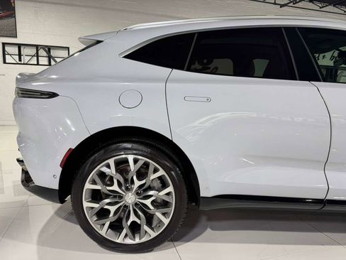 Used 2021 Aston Martin DBX image 50