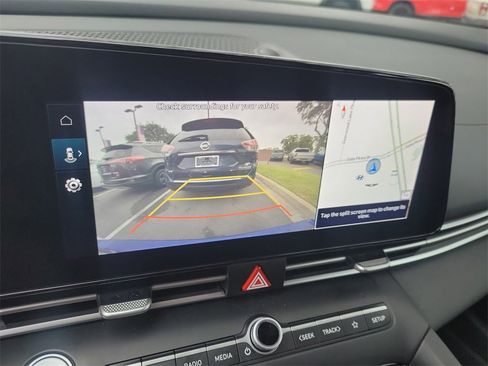 Certified 2023 Hyundai Elantra SEL w/ Convenience Package image 25