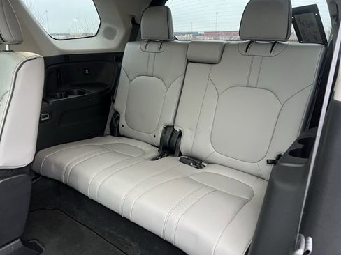 Used 2023 Honda Pilot Elite image 28