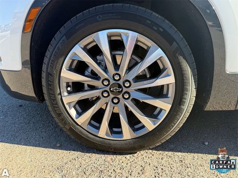 Used 2022 Chevrolet Blazer Premier w/ Driver Confidence II Package image 10