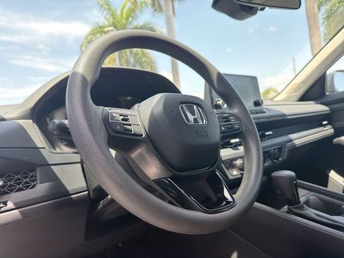 Used 2024 Honda Accord EX image 22