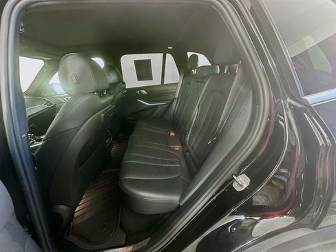 Used 2020 BMW X5 xDrive40i w/ Convenience Package image 32