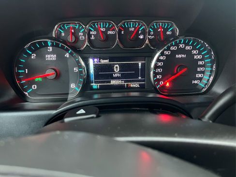 Used 2019 Chevrolet Silverado 1500 LT image 16