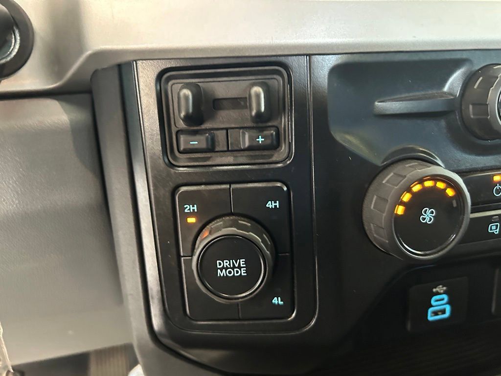 Used 2026 Ford F250 XLT AWD/4WD image 47