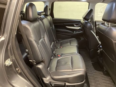 Used 2019 Subaru Ascent Limited w/ Popular Package #2A AWD/4WD image 28