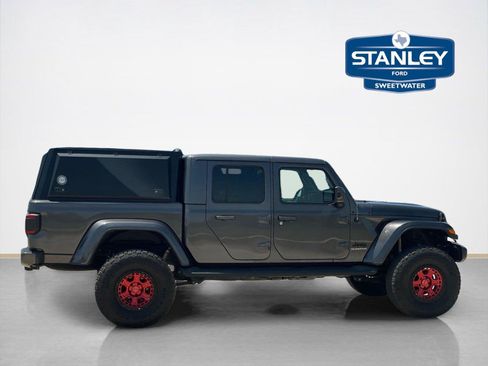 Used 2021 Jeep Gladiator Overland AWD/4WD image 8