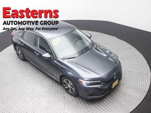 Used 2023 Honda Civic LX image 3