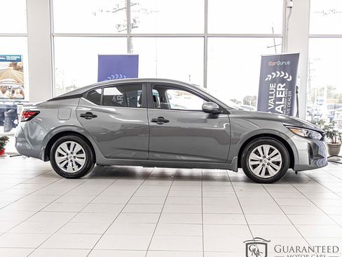 Used 2025 Nissan Sentra S FWD image 9