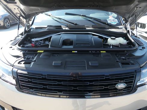 Used 2024 Land Rover Range Rover Sport Dynamic SE image 28