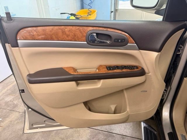 Used 2011 Buick Enclave CXL w/ Trailering Provision Package AWD/4WD image 8