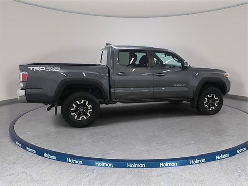 Certified 2023 Toyota Tacoma TRD Off-Road image 5