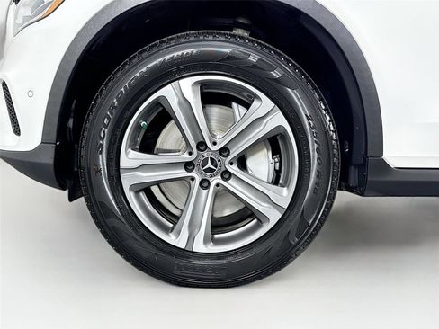 Used 2021 Mercedes-Benz GLC 300 image 44