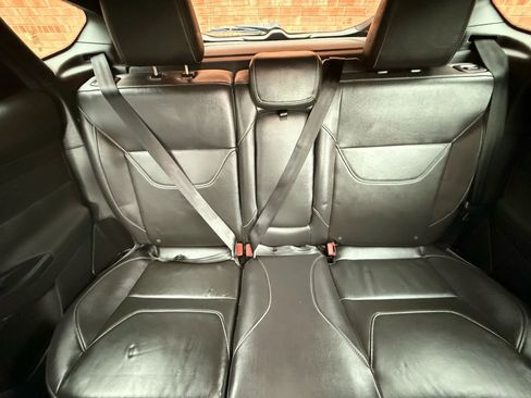 Used 2018 Ford Focus ST w/ Equipment Group 402A image 15