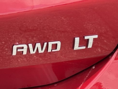 Used 2024 Chevrolet Equinox LT image 10