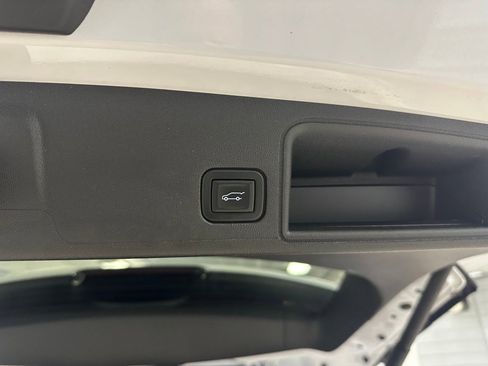 Certified 2023 GMC Terrain Denali w/ Denali Premium Package image 25