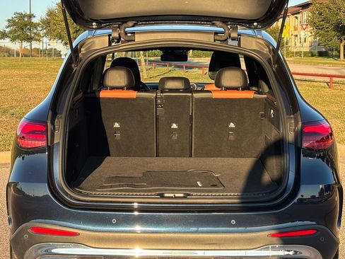 Used 2023 Mercedes-Benz GLC 300 4MATIC image 8