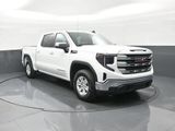 Used 2023 GMC Sierra 1500 SLE image 2
