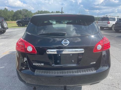 Used 2013 Nissan Rogue S image 4