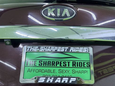 Used 2012 Kia Sorento LX w/ Convenience Pkg AWD/4WD image 12